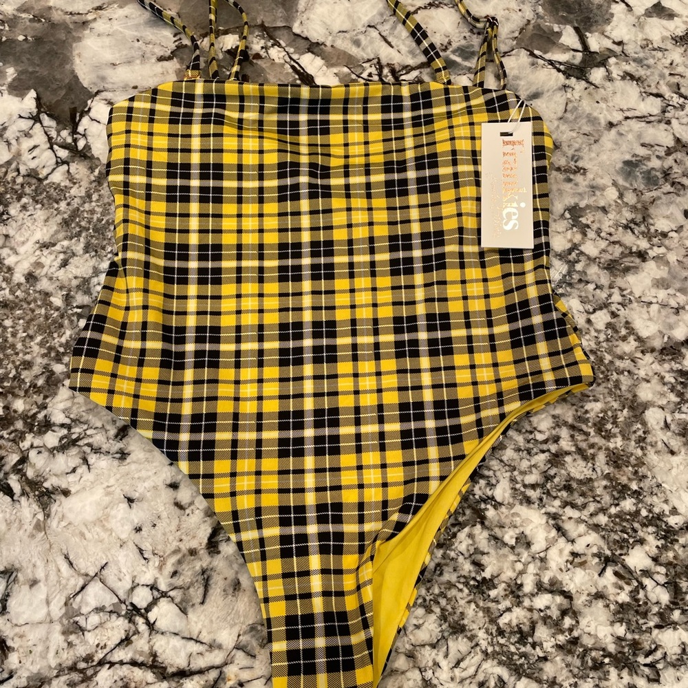 NWT Frankie’s Bikinis One-piece - print